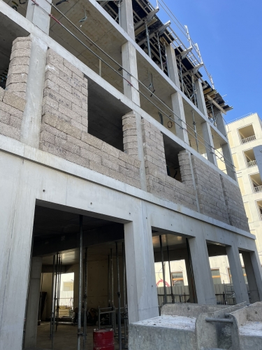 Construction façon DOM INO avec 2 chantiers en cours parallèle