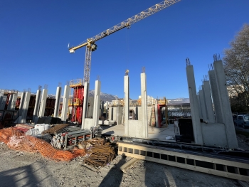 Construction façon DOM INO avec 2 chantiers en cours parallèle