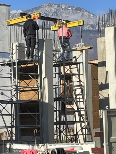 Construction façon DOM INO avec 2 chantiers en cours parallèle