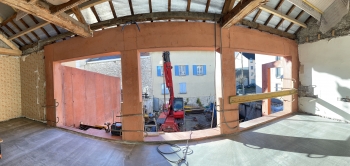 R&eacute;habilitation extension de l'ancienne maison des combattants en bureau &agrave; Voiron ( 38) chantier insolite