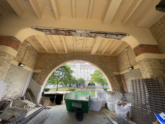 rehabilitation / transformation des niveaux RDC et SOUS SOLs Rue H&eacute;l&egrave;ne Jakubowicz &agrave; Paris XX&egrave;me avec BOIDOT Architectes Paris (75)