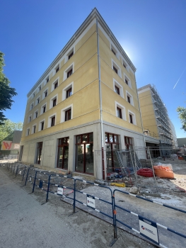 Construction fa&ccedil;on DOM INO en terminaison de gros oeuvre + pis&eacute; en place &agrave; Grenoble (38)  et FOB en cours // Terminaison chantier GO + b&eacute;ton de chanvre + enduit &agrave; villeurbanne (69)