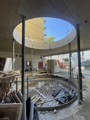 Construction fa&ccedil;on DOM INO en terminaison de gros oeuvre + pis&eacute; en place &agrave; Grenoble (38)  et FOB en cours // Terminaison chantier GO + b&eacute;ton de chanvre + enduit &agrave; villeurbanne (69)