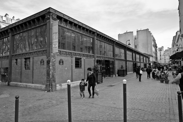 Marché couvert de la Chapelle à Paris (75)