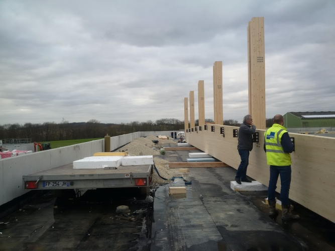 Construction d'un gymnase intercommunal à Puiseux en France (95)